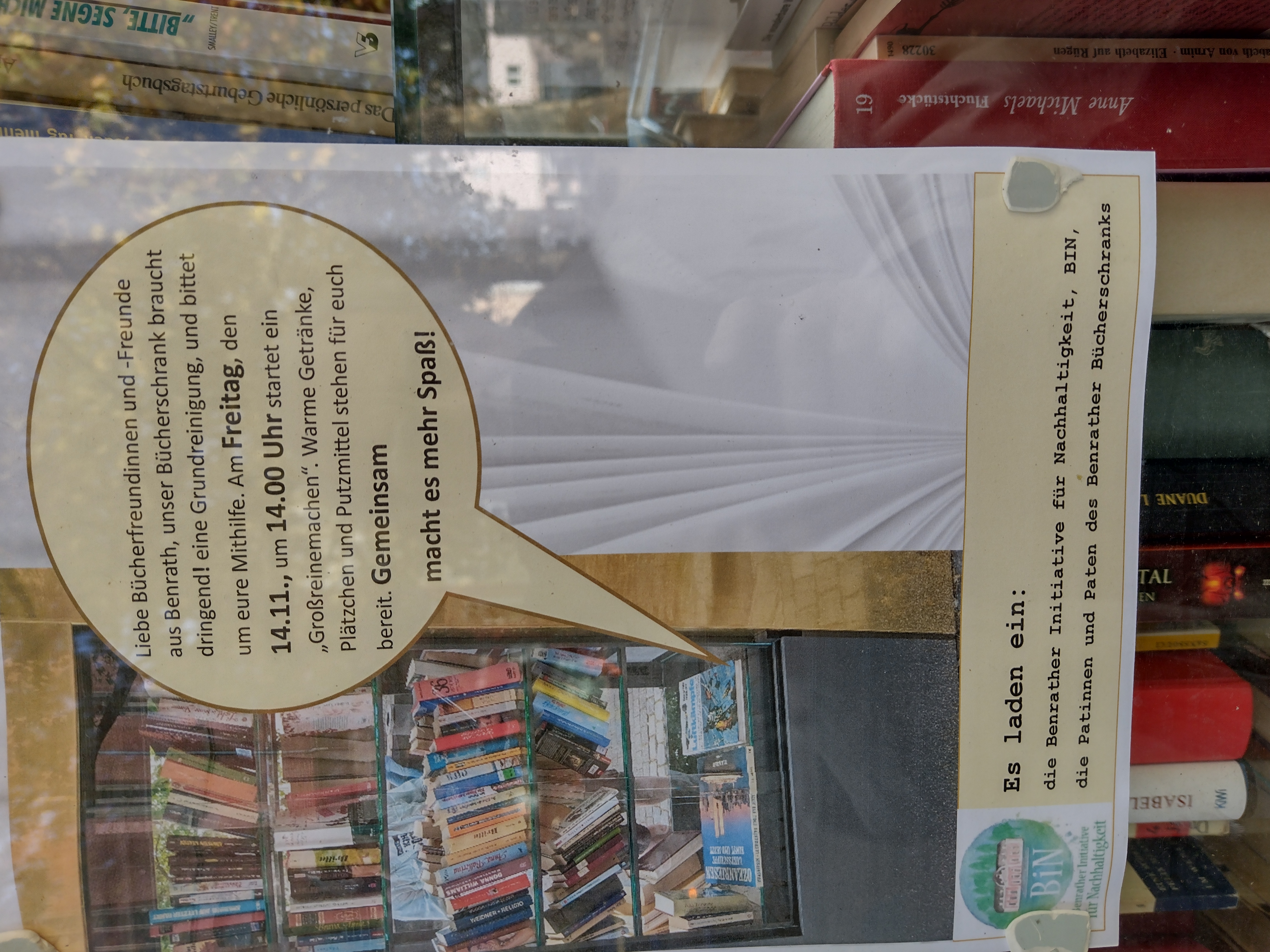 Aktion Reinigung Bücherschrank 